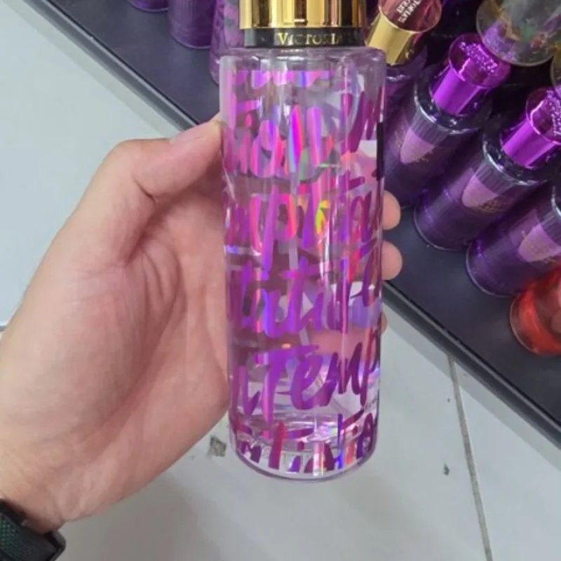 LOCIÓN VICTORIA TEMPTATION