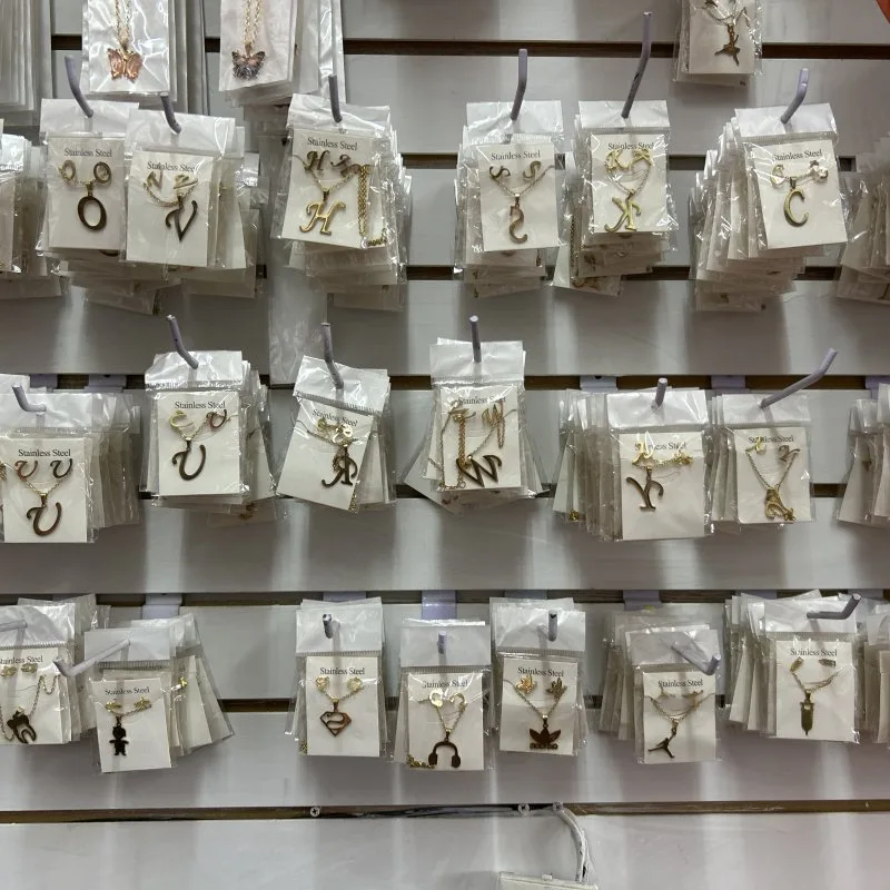 COLLAR LETRAS